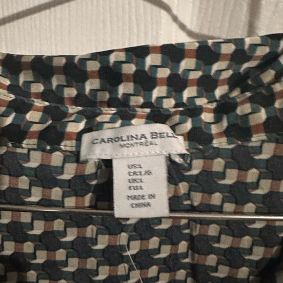 (5 for $25) Silky button up - Picture 2 of 3